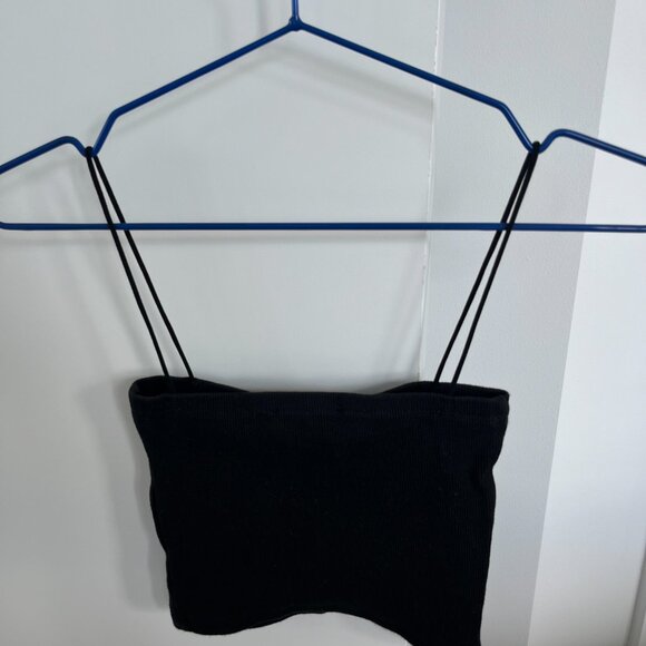 Zara Black Tank Top spaghetti Straps - Size Medium - Picture 2 of 4